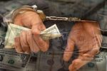 کشف ۲۱ میلیارد ریال ارز قاچاق از مسافر دبی