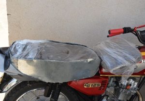 کشف ترياك از راكب موتورسيكلت در ني‌ريز
