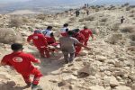نجات جان چوپان سقوط کرده از کوه در لامرد