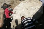 پیکر جوان لاري زير تخت سنگ عظیم پيدا شد + فیلم