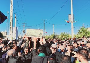 تشییع پیکر‌های ۹ شهید دوران دفاع مقدس در فارس