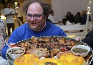 حرکت عجیب بیمه تعاون؛ بیمه کردن معده مستر تستر!