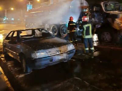 برخورد دو تانکر حامل سوخت در شیراز/تلاش آتش‌نشانان جلو فاجعه را گرفت