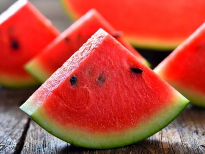 ببینید | شیوه‌ای جالب و کاربردی برای برش هندوانه