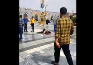 حمله به سه طلبه در صحن جامع رضوی با چاقو؛ شهید شدن یک نفر