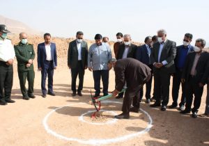 کلنگ ساخت مسکن ملی در فارس به زمین زده شد