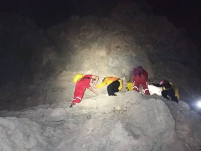نجات جان ۲۸ کوهنورد گیر افتاده در تنگ رغز داراب