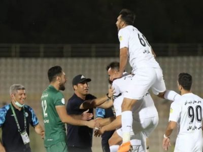 دست پر ذوب آهن در شیراز/نماینده فارس در لیگ برتر کماکان در خطر سقوط