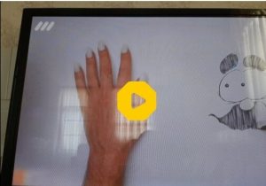 بینید | آبروریزی در صداوسیما؛ استفاده از مدل مرد برای شرح مشکل شرعی کاشت ناخن