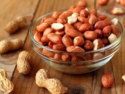 کاهش وزن با خودرن بادام زمینی
