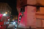 پاور بانک خانه ای را در شیراز به آتش کشید