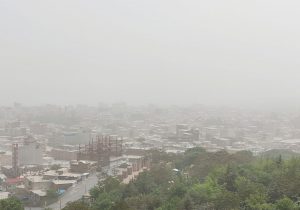 گرد و خاک فارس را فرا میگیرد