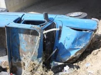 واژگونی نيسان با یک فوتی و سه مجروح
