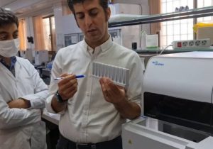 تجهیز مرکز آموزشی درمانی امام رضا لارستان به دستگاه آنالیز انعقاد خون