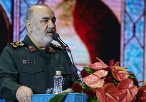 آرتین در قلب تمام ایرانیان جا دارد/ انقلاب با شرارت برخی فریب‌خورده ها آسیب نخواهد دید