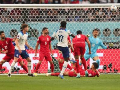 باخت پر گل ایران مقابل انگلیس