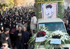 تشییع پیکر شهید خسروانیان در قادر آباد