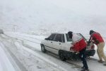 امداد رسانی به ۶۰ نفر گرفتار در برف و کولاک