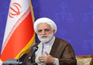 طی دوماه همه اسناد رسمی املاک آباده طشک به دست مالکان برسد