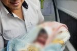 تولد نوزاد عجول در آمبولانس