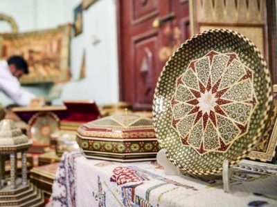 گردهمایی هنرمندان ۷ رشته تخصصی صنایع دستی فارس در شیراز