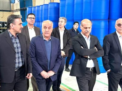 حمایت تمام قد از تولید کنندگان جهت رونق واحد‌های تولیدی