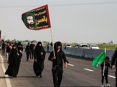 حضور دانشجویان فارسی در راه کربلای معلی