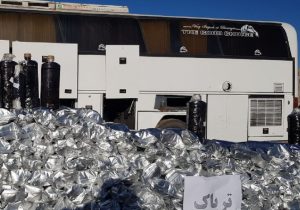 کشف تریاک از اتوبوس در نی ریز