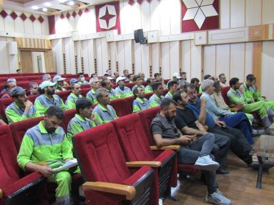برگزاری کارگاه‌های آموزشی سلامت برای پاکبانان
