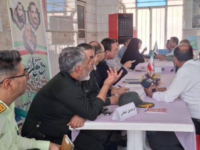 گفتگوی مردم و مسوولان در بختگان
