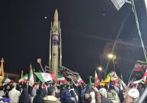 رونمایی از یک موشک راهبردی سپاه پاسداران انقلاب اسلامی