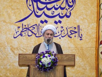 سه قوه تحت فرمان رهبری متحد ایستادهاند